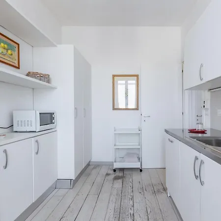 Apartment - Modern With Terrace! Cagliari